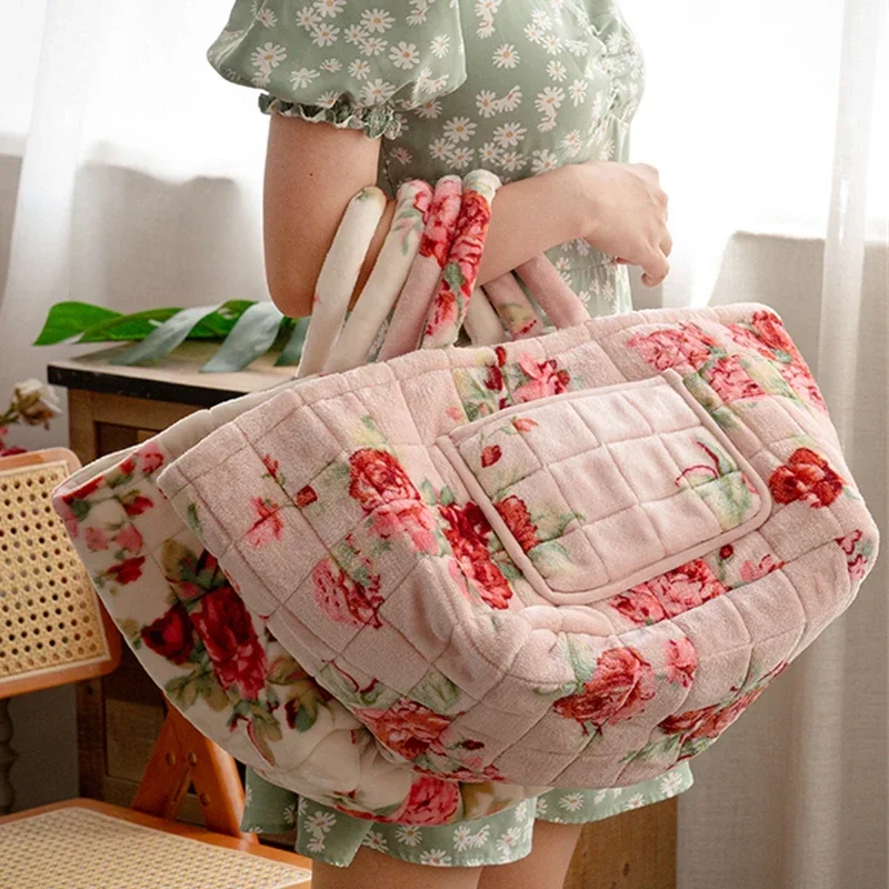 Flannel Storage Bag Retro Flower Portable Storage Basket Elegant Home Pastoral Clothes Sundries Storager Organizer Picnic Basket