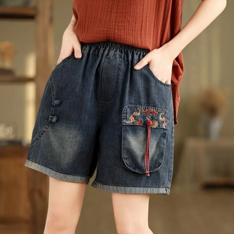 Retro Ethnic Style New Chinese Button Up Embroidered Denim Shorts for Women Summer Thin Style Loose Wide Legged Five Minute