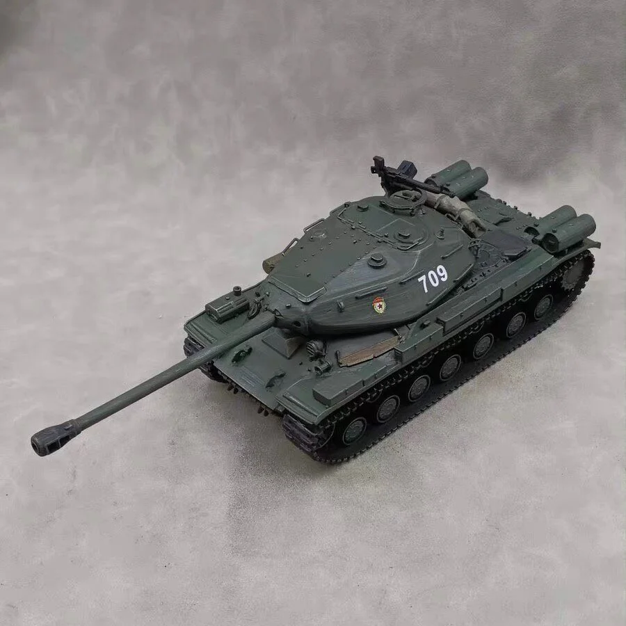 1/35 Soviet IS4 heavy tank , SLA Printing Hand-Colored Finished Model Decorative Ornament