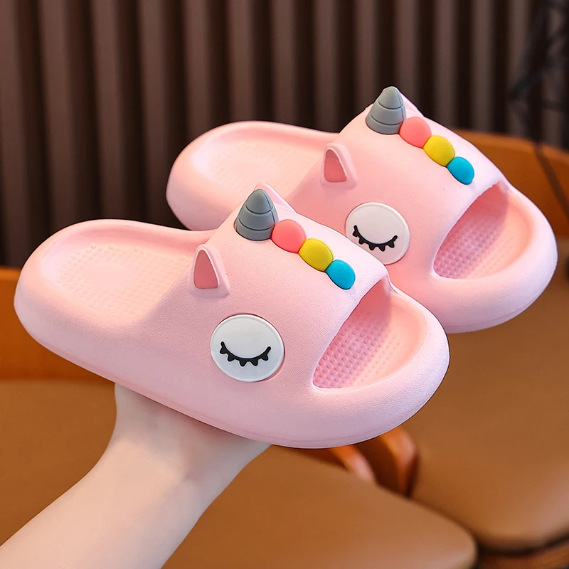 New Summer Beautiful Cute Cartoon Colt Slippers Children\'s Non-Slip Soft Sole Sandals Boys Girls Home Slides For Kids Shoes