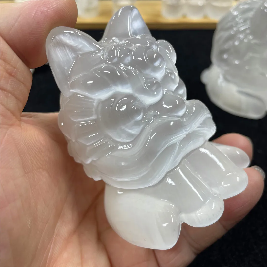 Chinese Cultural Sculpture Natural White Selenite Quartz Crystal Carving Tang Lion Tonlion  8cm Stone Products House Decorations