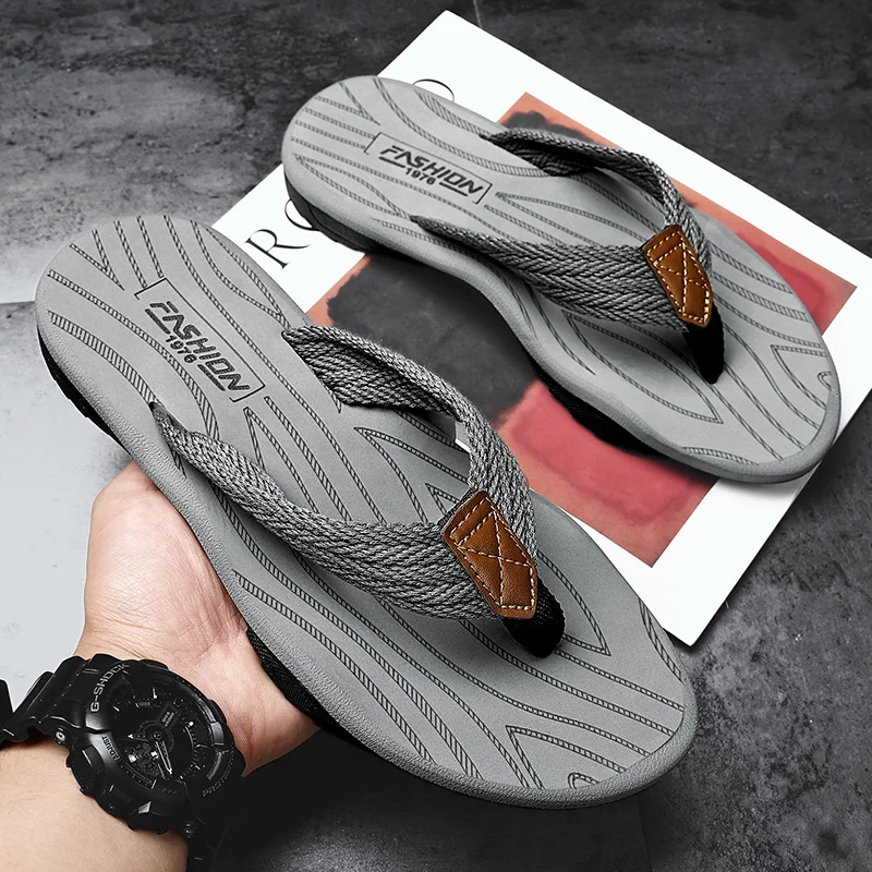 

Men's Woven Striped Flip-flops Summer Indoor Outdoor Comfortable Non Slip Street Beach Vacation Slides Plus Size