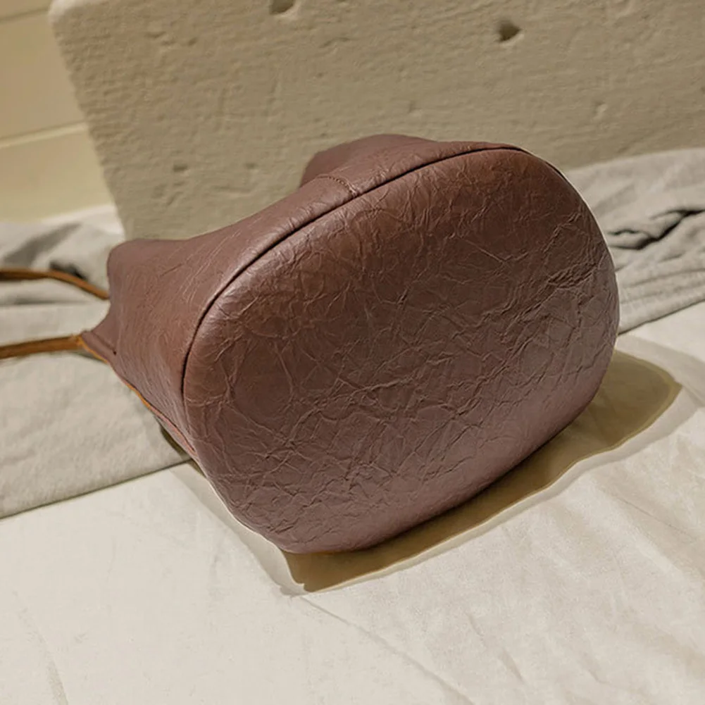 

Bucket Bag for Women Solid Color Crossbody Bag PU Leather Fashion Shoulder Bag Commuting Bag for Work Travel