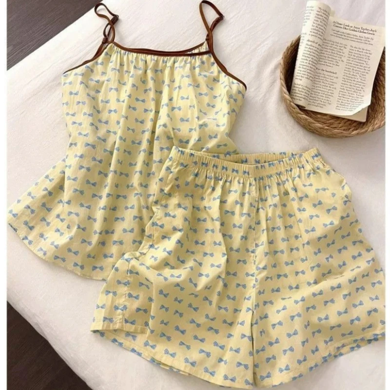 Pajamas with Chest Pads for Women's Summer Sexy Pure Desire Wind Small Bow Suspender Set Retro Loungewear Can Be Worn Outside