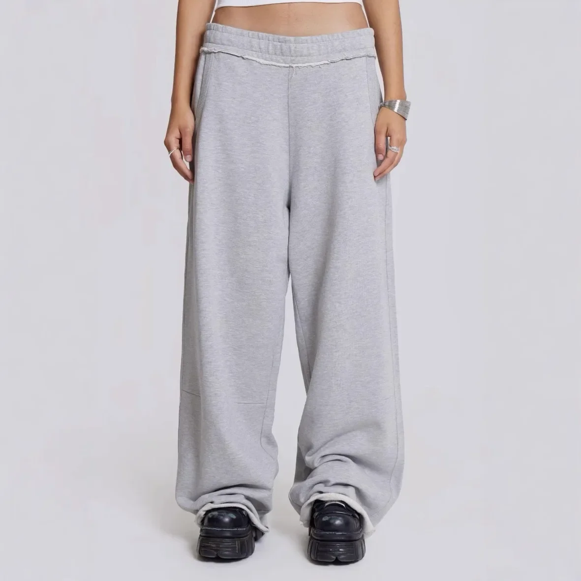 

2025 Y2K Street Grey Sweatpants Couple Loose Casual Pants Sweatpants
