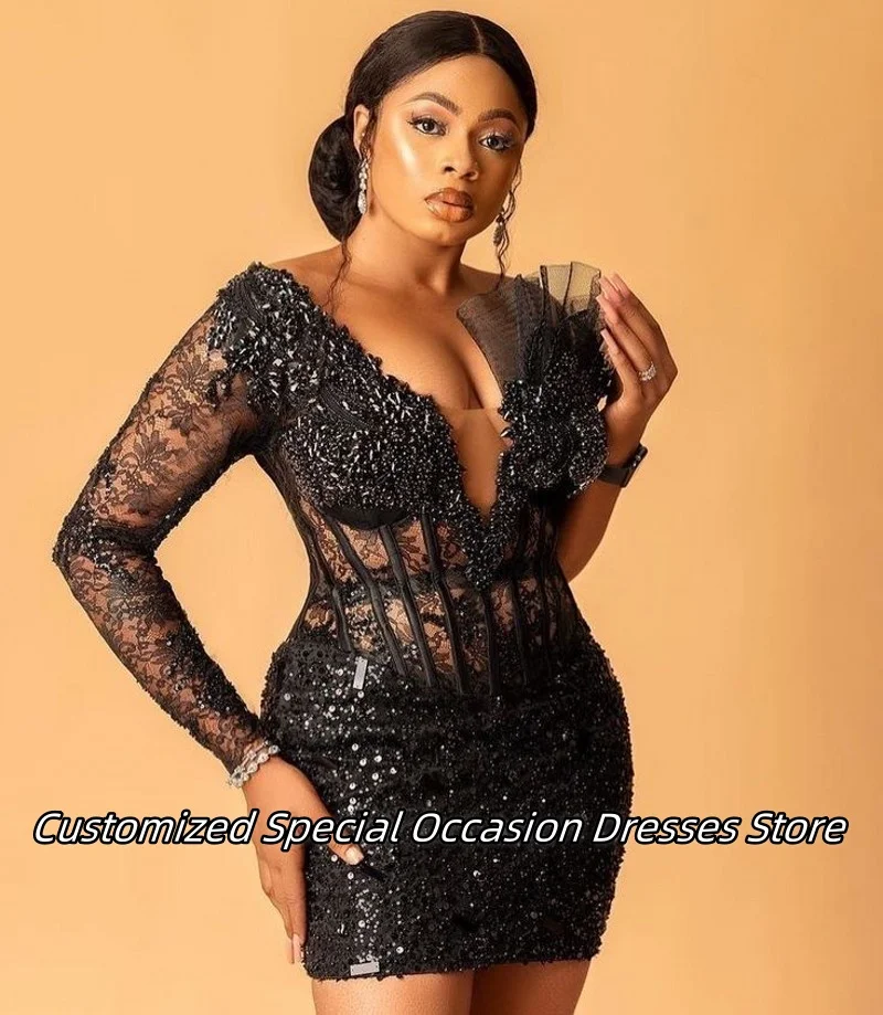 Delicados vestidos de cumpleaños negros con cuello en V y apliques de cuentas, minivestido de fiesta de encaje con lentejuelas brillantes, vestidos de cóctel personalizados para mujer