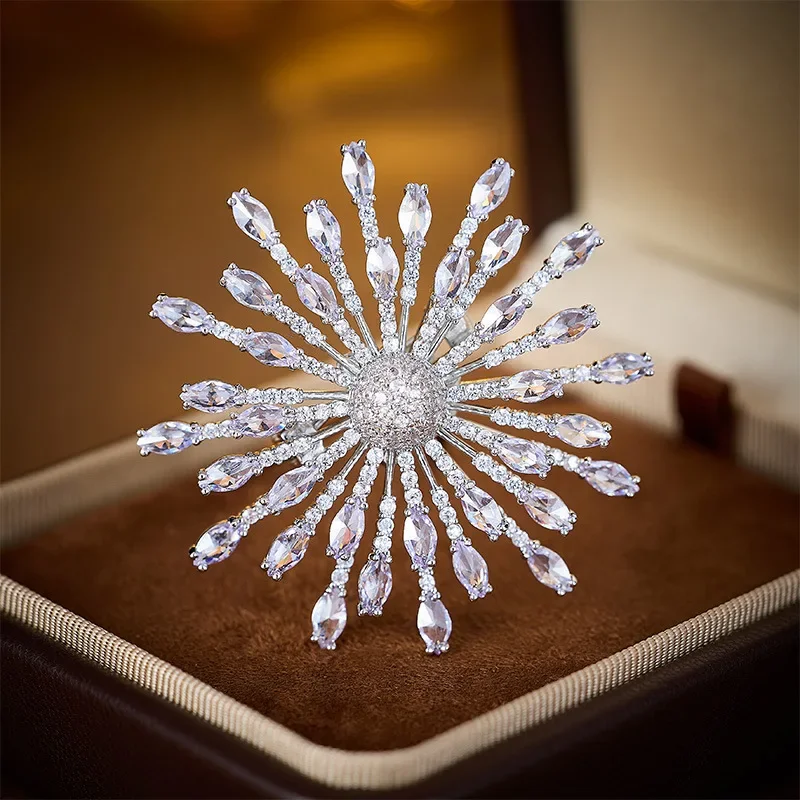 Высококачественная, легкая роскошь, ослепительная брошь в виде фейерверка, роскошный и элегантный костюм, аксессуары для вечернего платья, брошь и корсаж.