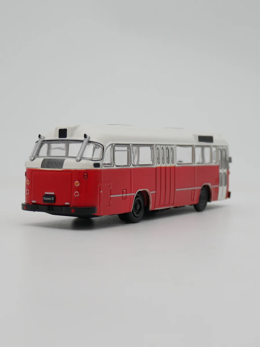 Diecast IXO 1:72 Scale Ist Magirus-Deutz Saturn II Alloy Car Model Collectible Toy Gift Souvenir Display Ornament view 3