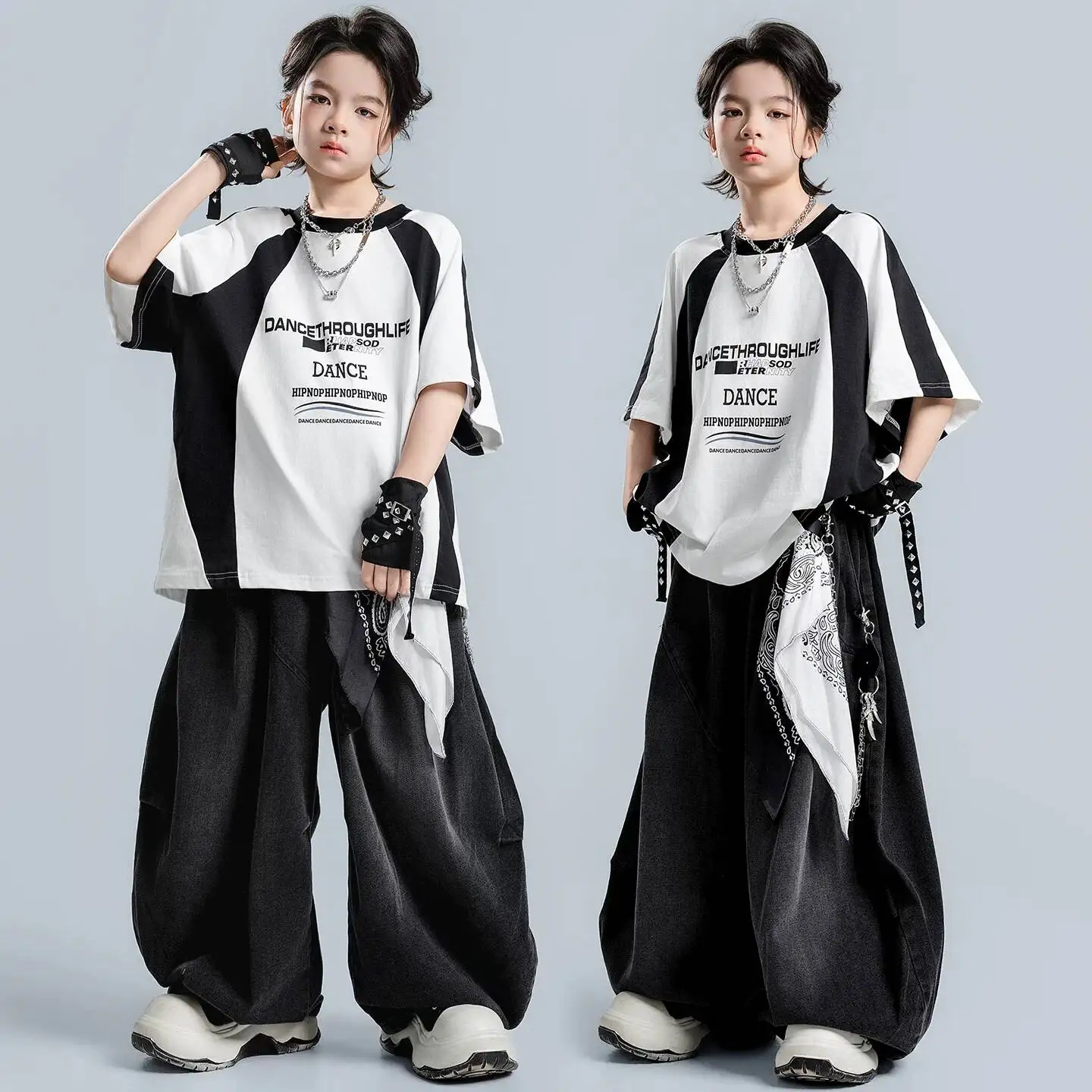 black-white-hip-hop-dance-matching-set-color-block-oversized-tee-baggy-denim-wide-leg-pants-kpop-street-stage-costume