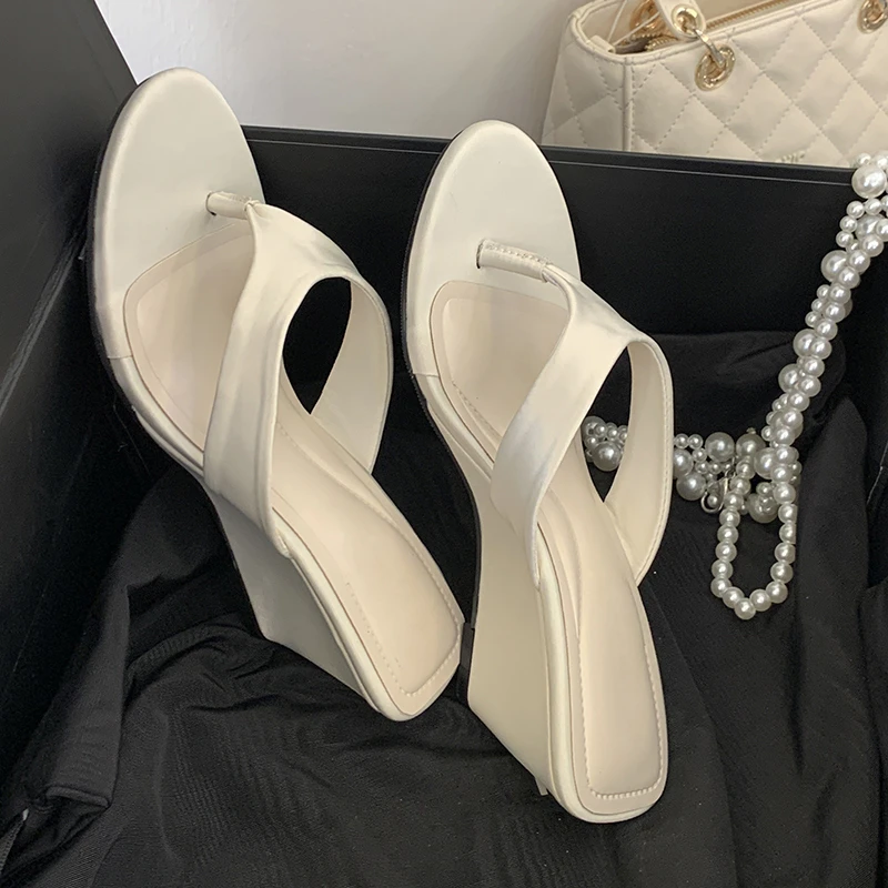 Aneikeh Sommer Damen Zehensteg-Flip-Flops, Plateau-Keilabsatz-Sandalen, lässige Strand-Mules, Slides für Damen, Zapatos