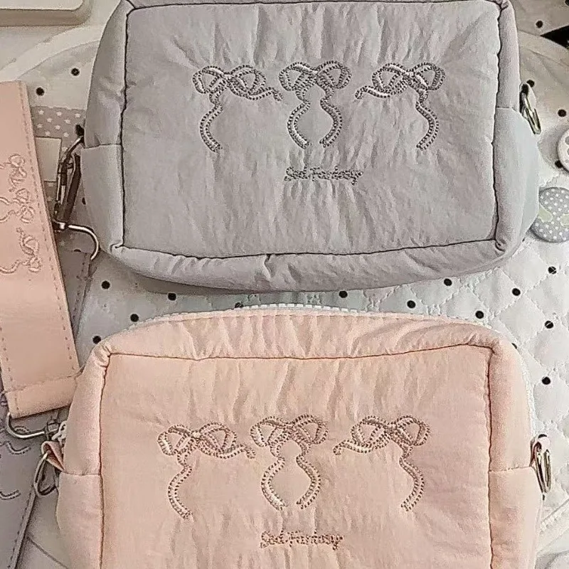 Korean Pin Grey Color Simple CCD Camera Storage Bag Japanese Embroidery Butterfly Makeup Pouch Cosmetic Organizer Travel Case