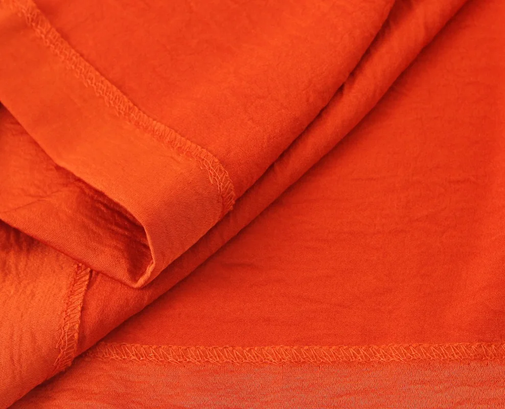 여성을위한 여름 민소매 긴 파티 드레스 2025 봄 새로운 여성의 Pleated 장식 실크 새틴 질감 드레스 레이디 우아한