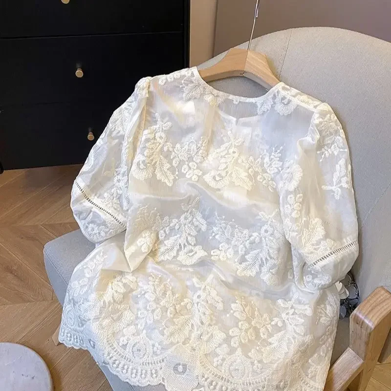 

Новая летняя мода с аристократическим темпераментом, новая винтажная кружевная блузка на пуговицах в китайском стиле с короткими рукавами для женщин