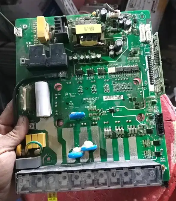 

Плата инвертора HuiChuan MT153GB2QD2 с модулем питания 15/18.5кВт GD75PIT120C6S