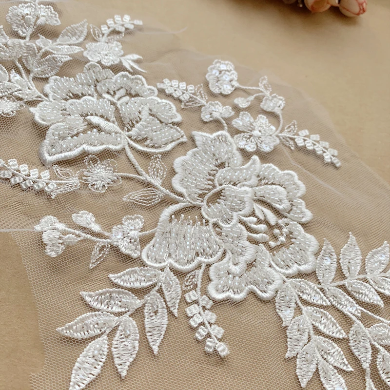 2 Stück/1 Paar Schwarz-Weiße Perlenblumen-Blätter-Stickerei Hochwertiges Set für Hochzeitskleid Kopfschmuck Spitze Spiegelblume RS4154 – Detail 5