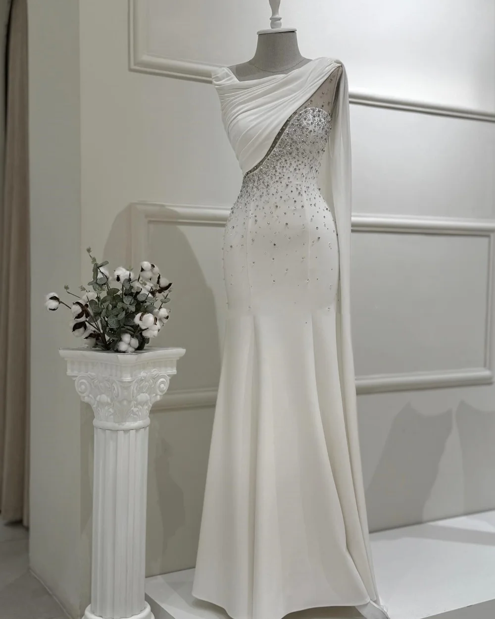 

Customized Modern Style Elegant Jersey Draped Rhinestone Beading Mermaid One-shoulder Long Dresses Bespoke Occasion Dresses Sexy