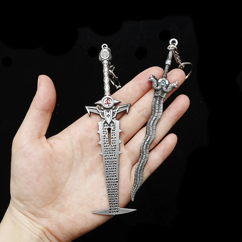 Game Doom Eternal Crucible Blade Keychain Slayer Sword Weapon Model Pendant Key Chain for Men Cool Keyring Jewelry Props