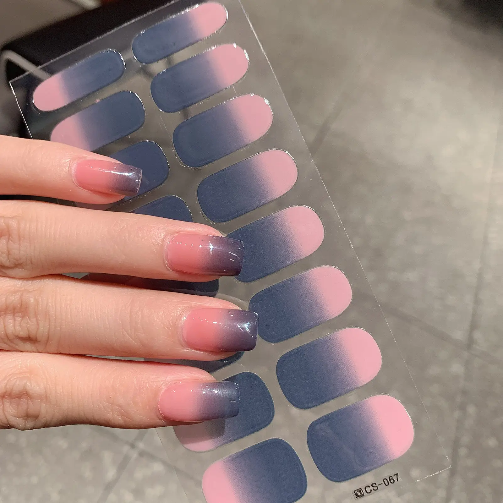 1 ورقة شبه علاج التفاف التدرج مسمار ملصق متعدد الألوان الصلبة هلام غطاء كامل المنزلق لا حاجة مصباح الأشعة فوق البنفسجية علاج سريع هلام مسمار صائق #5