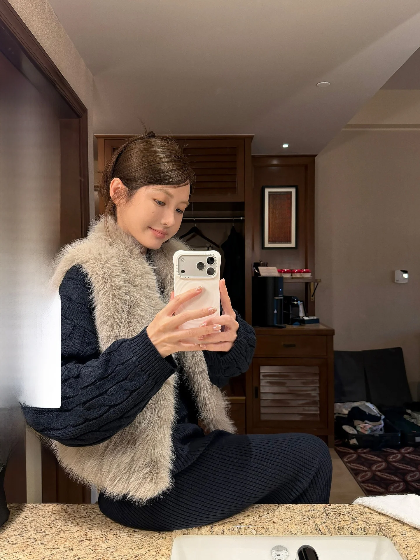 

Жилет NingSi Silver ey Svel из искусственного меха, женская зимняя верхняя одежда, новинка 2025 года, свободный крой, теплый, с эффектом люкс, повседневный стиль