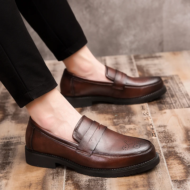Fashionable British Men\'s Trendy Shoes Classic Brown Men\'s Low Cut Loafers Versatile Business Commuting Shoes Elegant Work Shoes