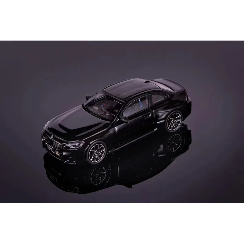 PreSale HM 1:64 G87 M2 Diecast Diorama Car Model Collection Howie