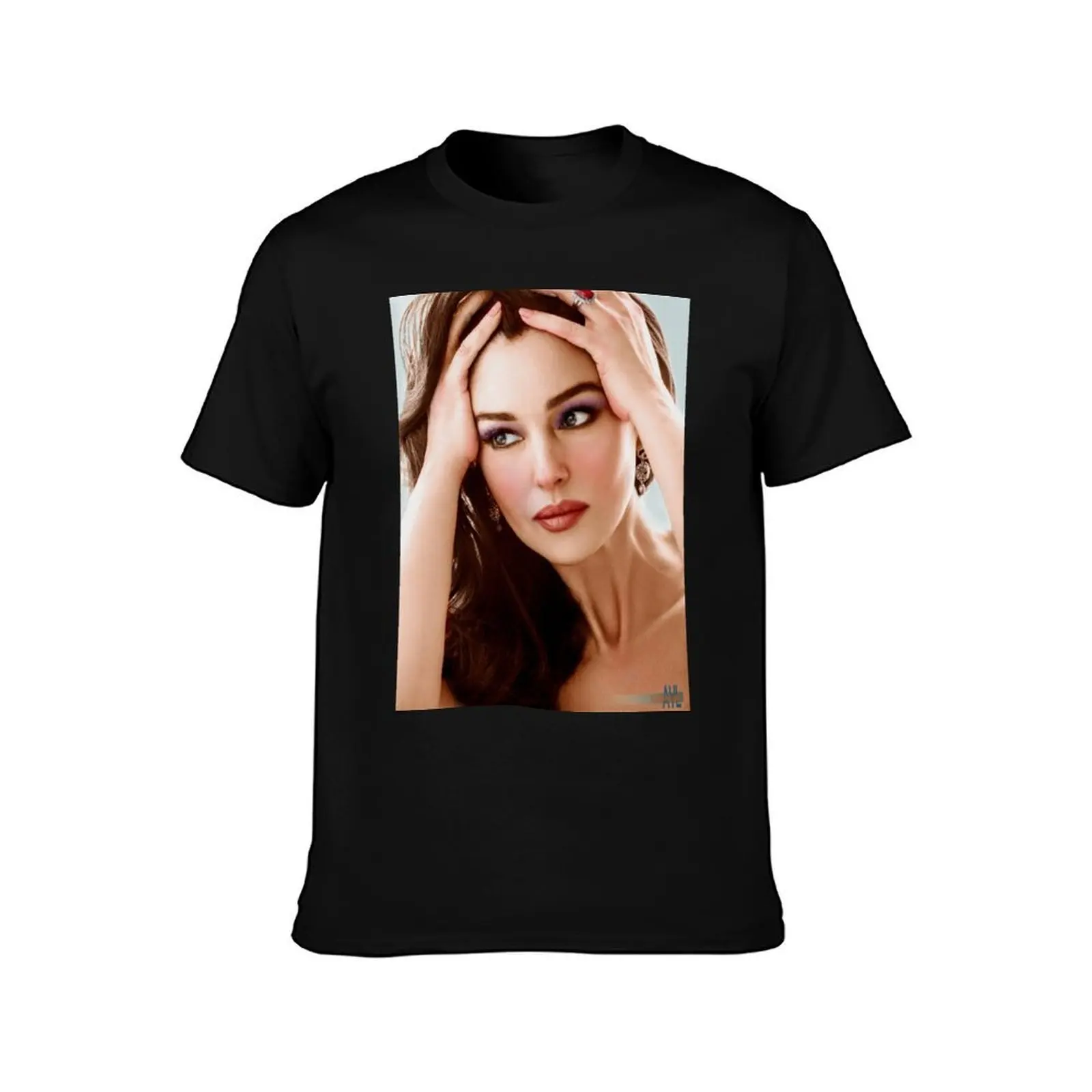 Monica Bellucci T-Shirt, Summer Casual Cotton Tee, Oversized Streetwear Tops, Vintage Graphic Print, Loose Fit Short Sleeve