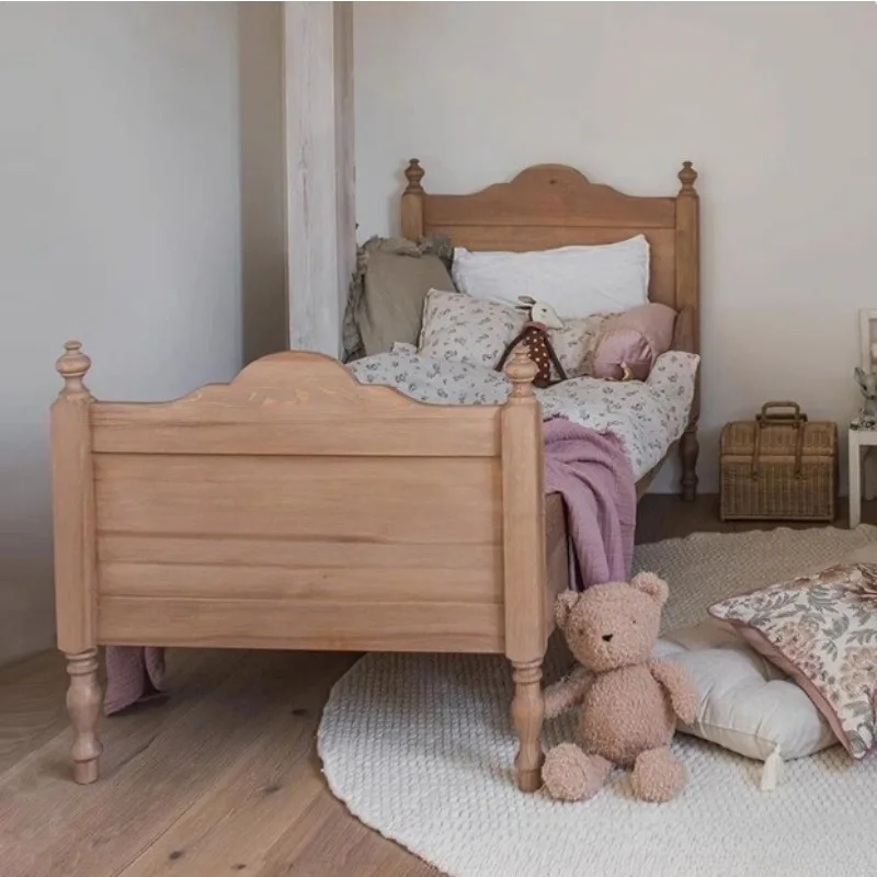 Solid wood guardrail bed, retro small apartment bed, multi-functional double bed, all solid wood