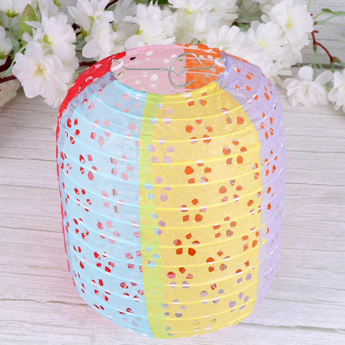 

5PCS Paper Decorative Hanging Foldable Hollow Flower Chinese Festive Birthday Celebrations Hollow Flower Lanterns Lighting
