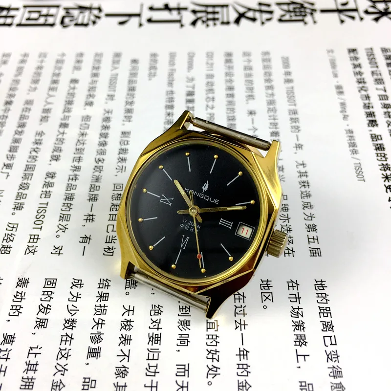 

[Guangguang Shop] Liaoning Watch Factory, Peacock Brand Single Calendar Mechanical Watch, Yellow Shell Black Surface, Free Strap