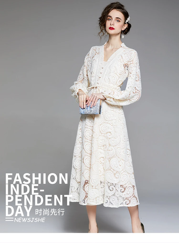 2024 Palace French Hooked Flower Hollow Water soluble Lace Style Slimming Dress Comes with Interior and Belt Retro Dress