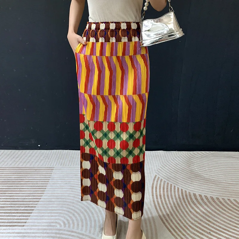 Vibrant Patchwork Print Miyake Pleated Midi Skirt Lightweight Wrinkle-Resistant Stretchy Waist Women's Summer Casual Bottoms
