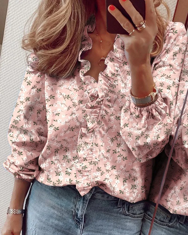 Plus size spring/summer new shirt fashion casual long sleeved V-neck women\'s ruffled edge shirt solid color printed loose top