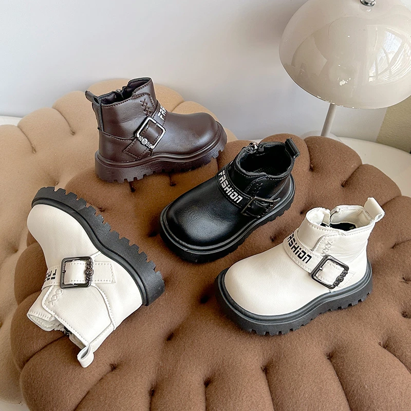 

Kids Ankle Boots Retro British Style Children Short Boots 2025 Autumn New BoysGirls Causal Catwalk LeatherBoots Versatile Buckle