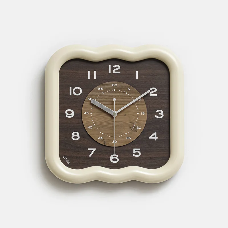 23/5000 Modern minimalist wall clock for living room, suitable for home use. Fashionable and grand, with creative retro style.