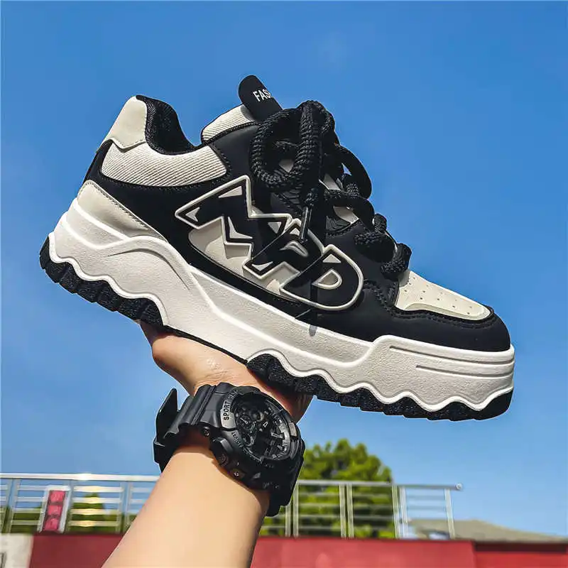 

Normal Leather Height Increasing Flat Shoes Black Walking Silver Boots Original Brand Sneakers Man Sports Vintage