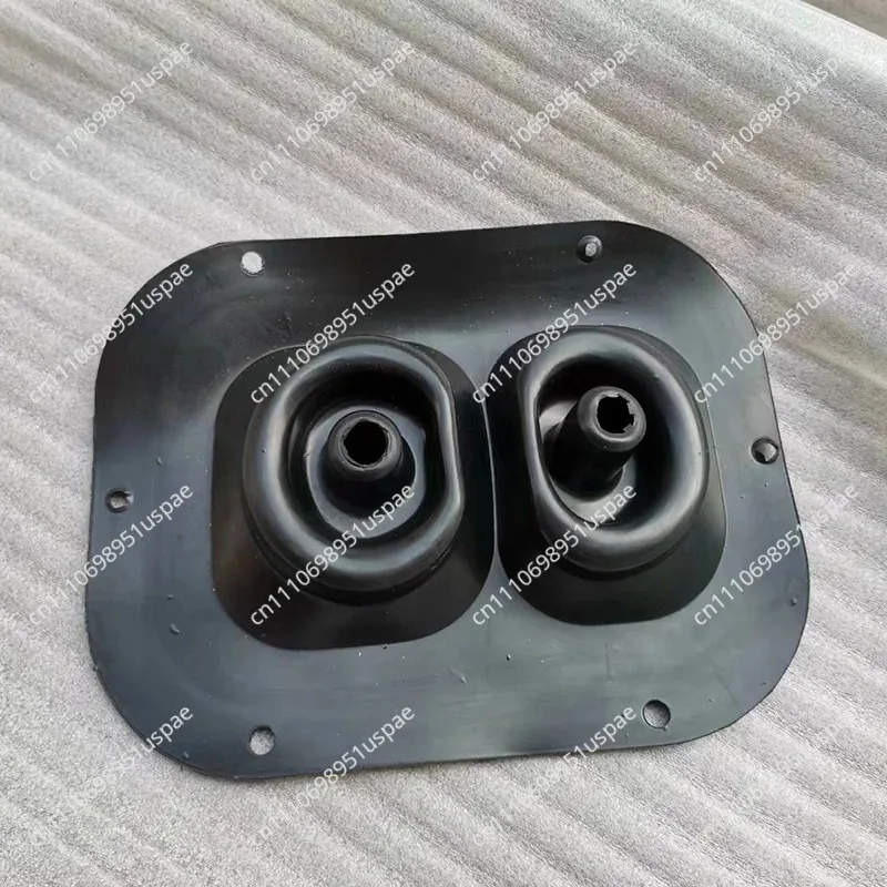 For Mitsubishi Pajero V31 V33 Transmission Shifter Dust Bottom Cover