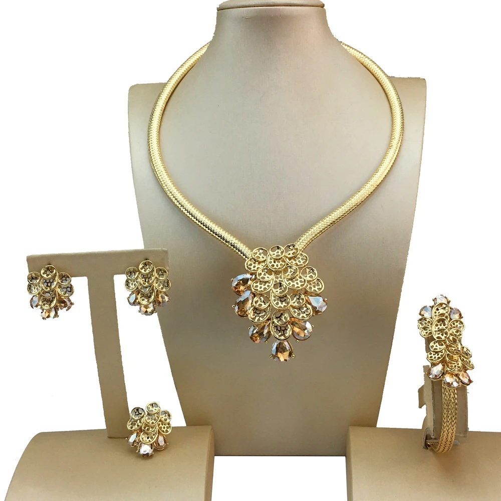 Luxury Design Gold Color Jewelry Set For Women Quality Trending Necklace Earrings Bracelet And Ring Wedding Party FHK19487