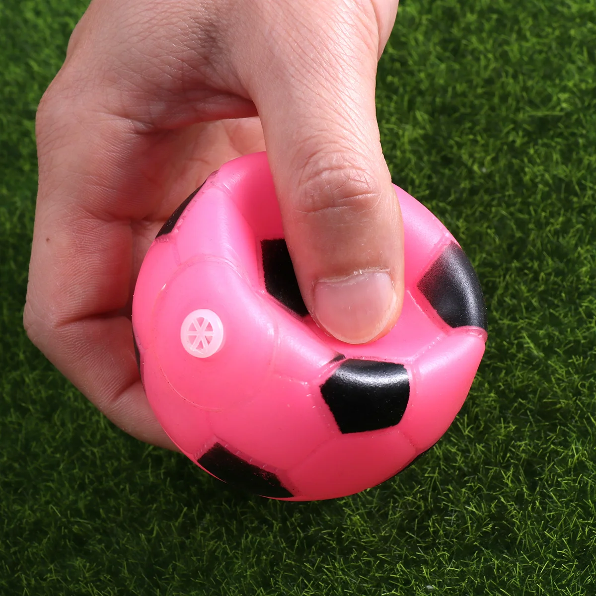 

Squeaky Football Rubber Chew Bite-Resistant Pet Trainer Dog Soccer Sound Play Fetch Rubber Squeaker Toys Dog Chew Toy