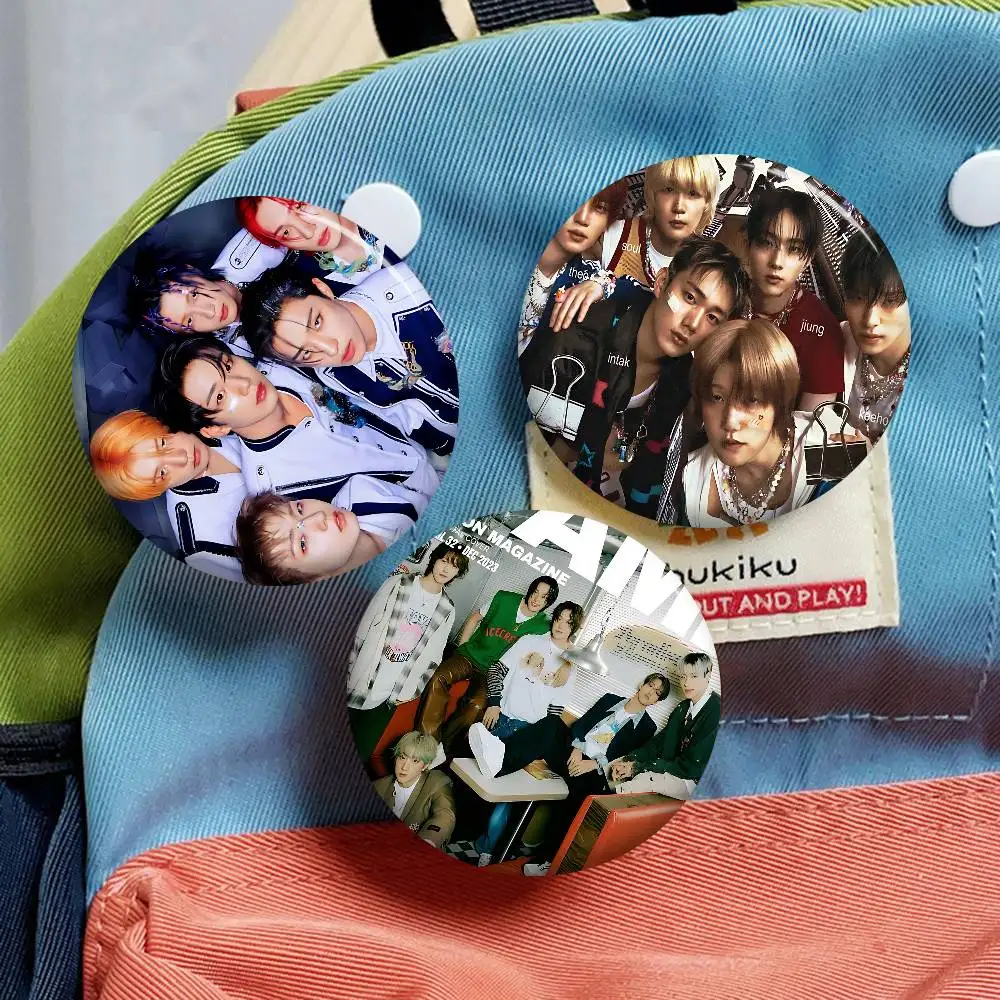 مخصص P1Harmony KPOP 32/44/58 مللي متر تخصيص زر دبابيس لطيف مضحك الإبداعية شارة مجوهرات ديكور هدايا للأصدقاء #2