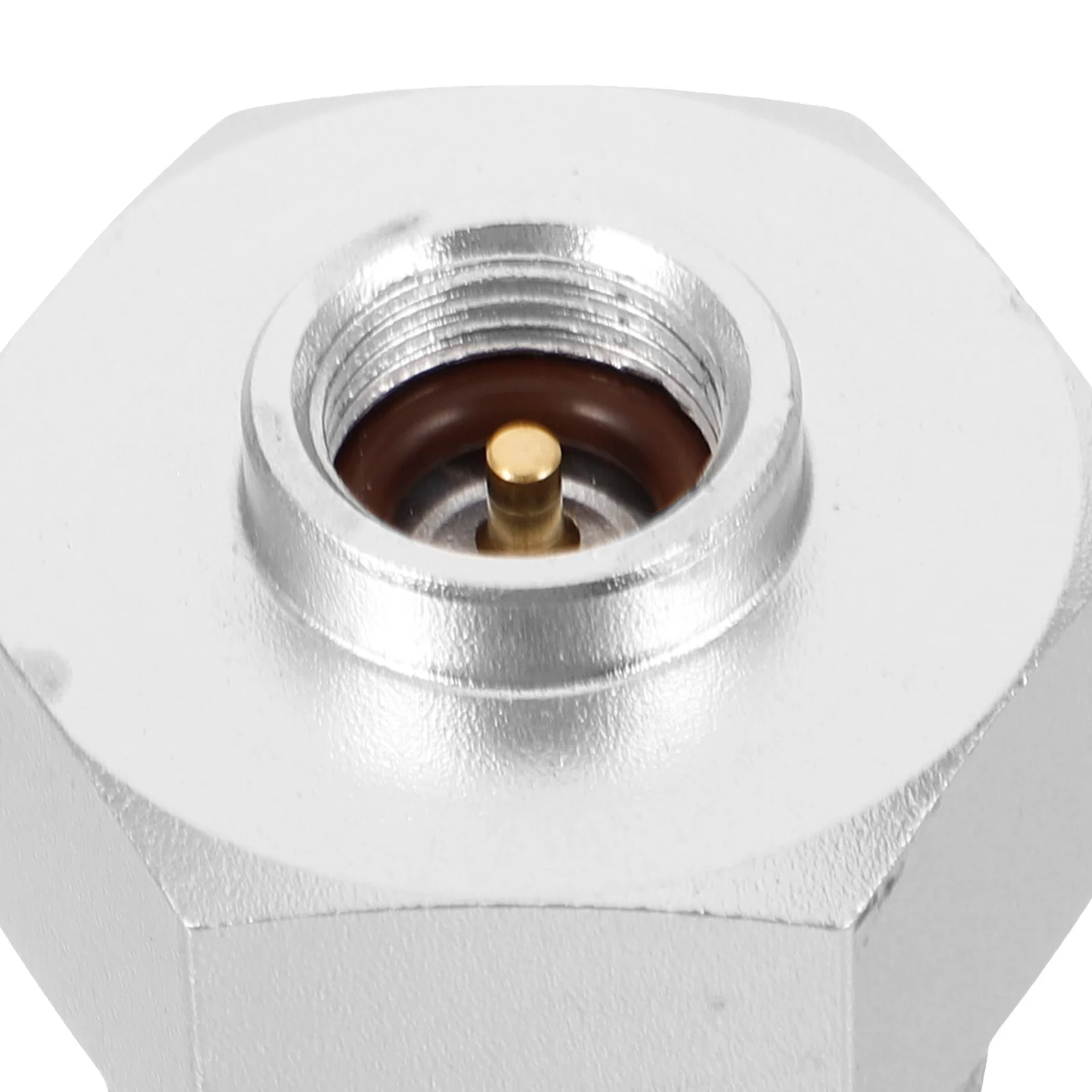 

Gas Cylinder Adapter Propane Converter Heavy Duty Metal Conversion Head for Outdoor Camping Grill Stove Filling Accessory Supply