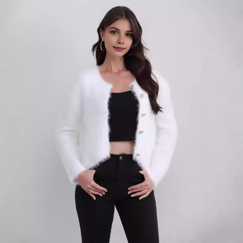 

Women Cardigan Short Jacket Cozy Faux Fur Cardigan Coat for Women Plush Knitted Sweater Jacket with Long Sleeves Single-breasted