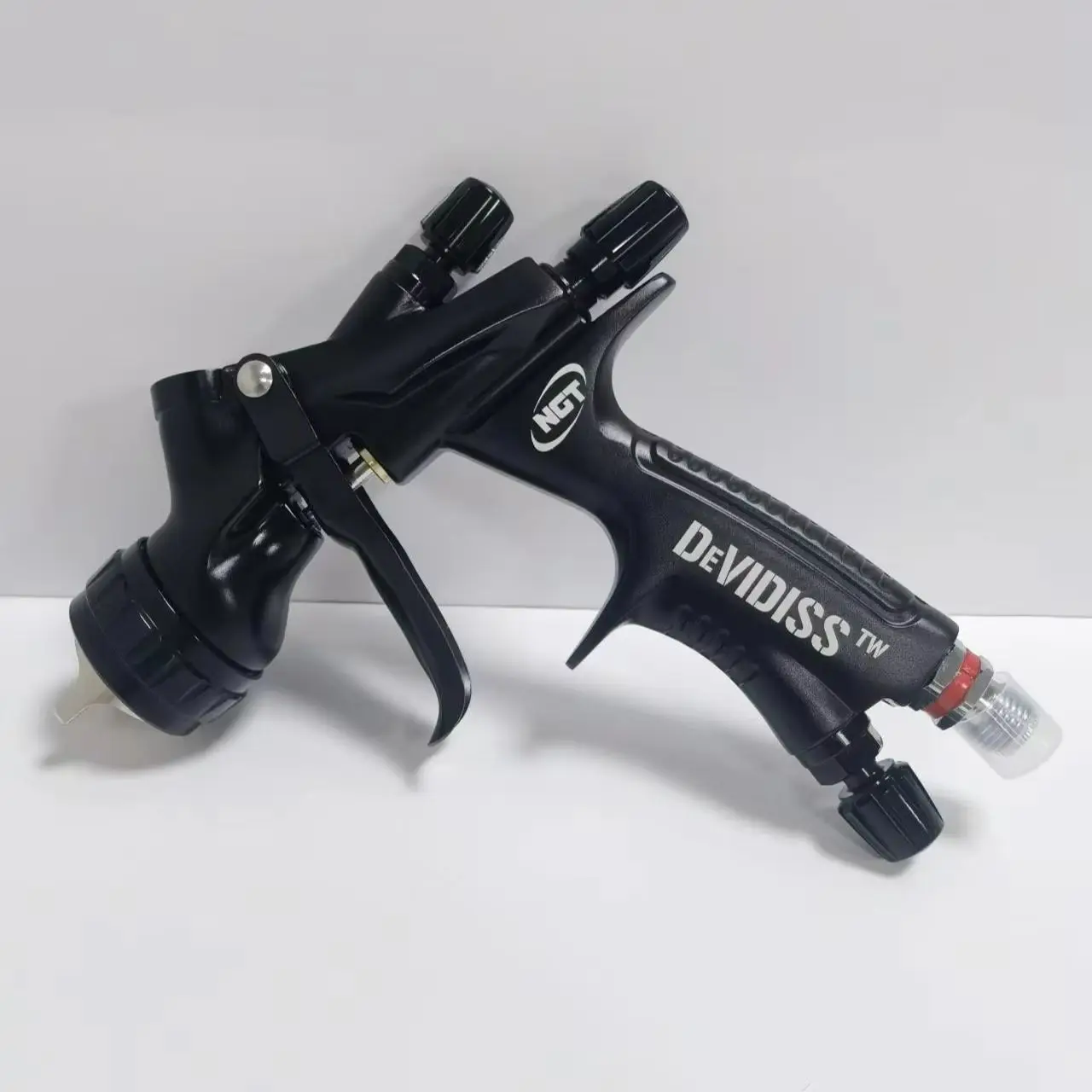 

DEVIDISS HVLP NGT pro TE20 Lite Spray Gun Set Professional 1.3mm Nozzle Automotive Paint Application Suitable for All Types