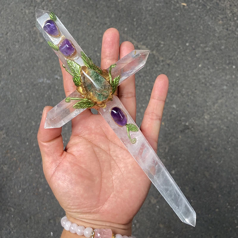 Handmade Natural Clear Quartz Crystal Healing Magic Wand For Home Decoration