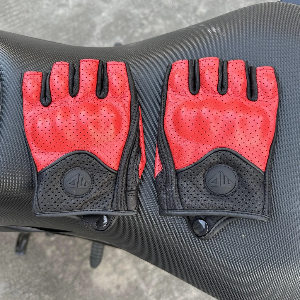 Leather Motorcycle Gloves Breathable Motocross Riding Gloves Moto Sports Racing All Season Guantes Red Half Finger Luva Motor