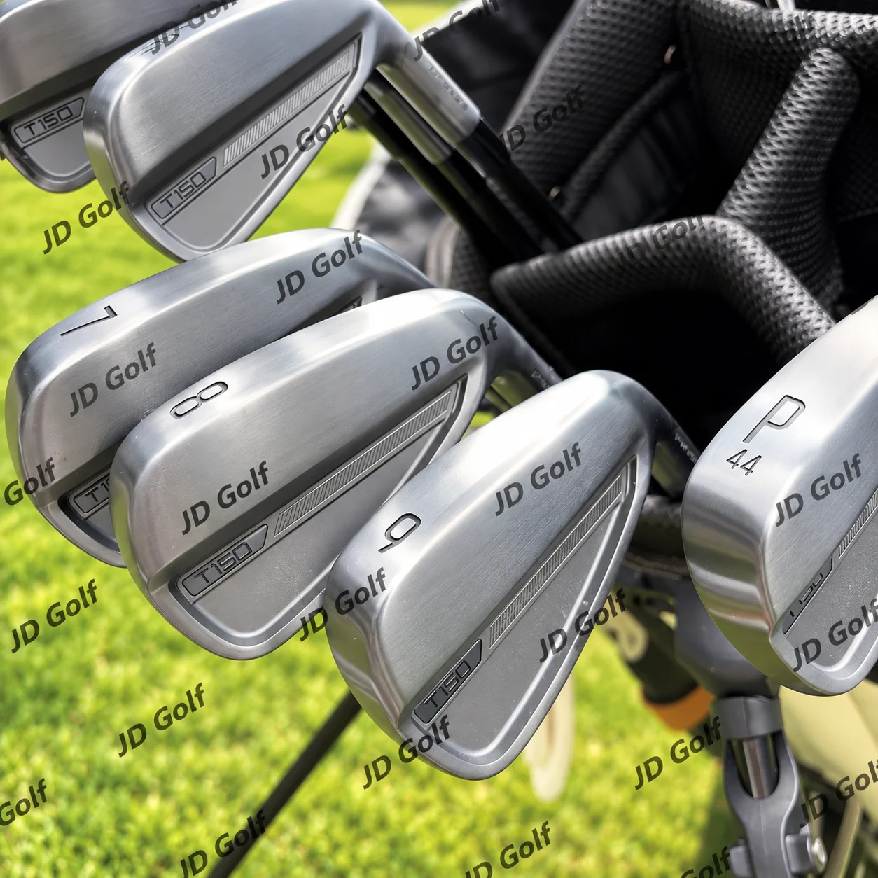 Golf Iron Set 150T Black Color 4,5,6,7,8,9,P With Steel/Graphite Shaft With Head Cover Long Distance and High Control