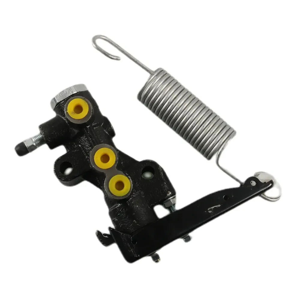 Brake Load Sensing Valve Compensator OEM MB618321 MBR0085 for 1996-2007 MMitsubishi L200 K74