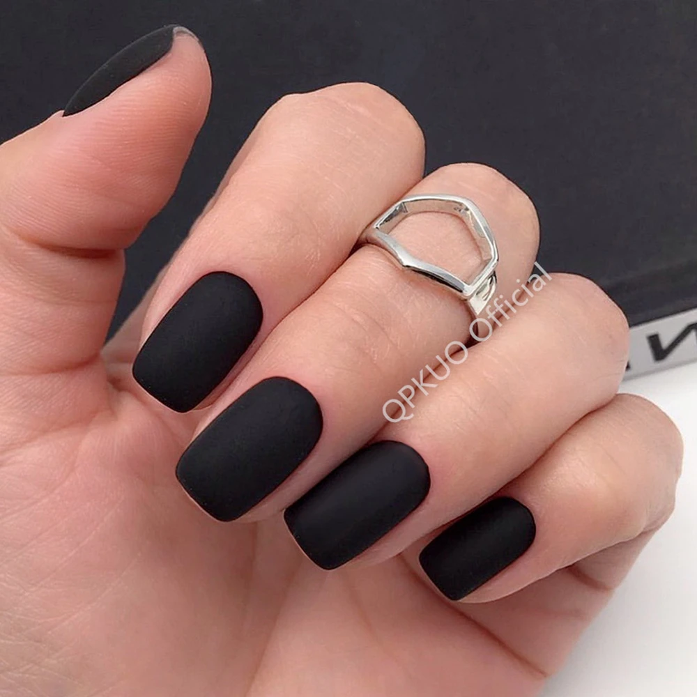 

24Pcs Matte Black Artificial Press On False Nails With Adhesive Short Square Fake Nails Full Cover Fingernail Manicure Tool