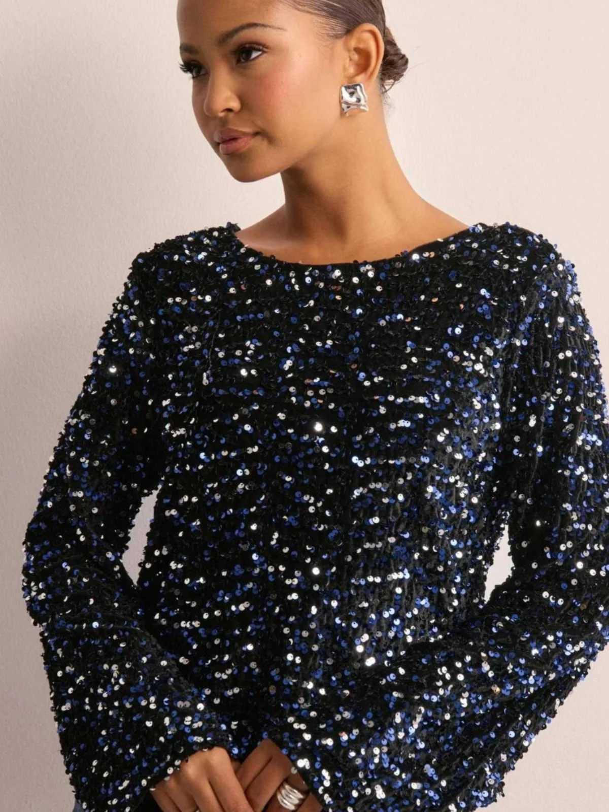 セクシーなオルトスパンコールロングスリーブゆったりレディーストップ通勤スリーブラウンドネック保温機能性カラーカジュアルirt