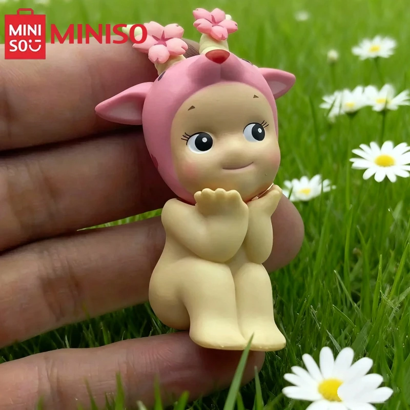 Miniso-Muñeca Sonny Angel de marca compartida, flor de cerezo, diseño de caja ciega desplegable, selección aleatoria para coleccionistas de juguetes