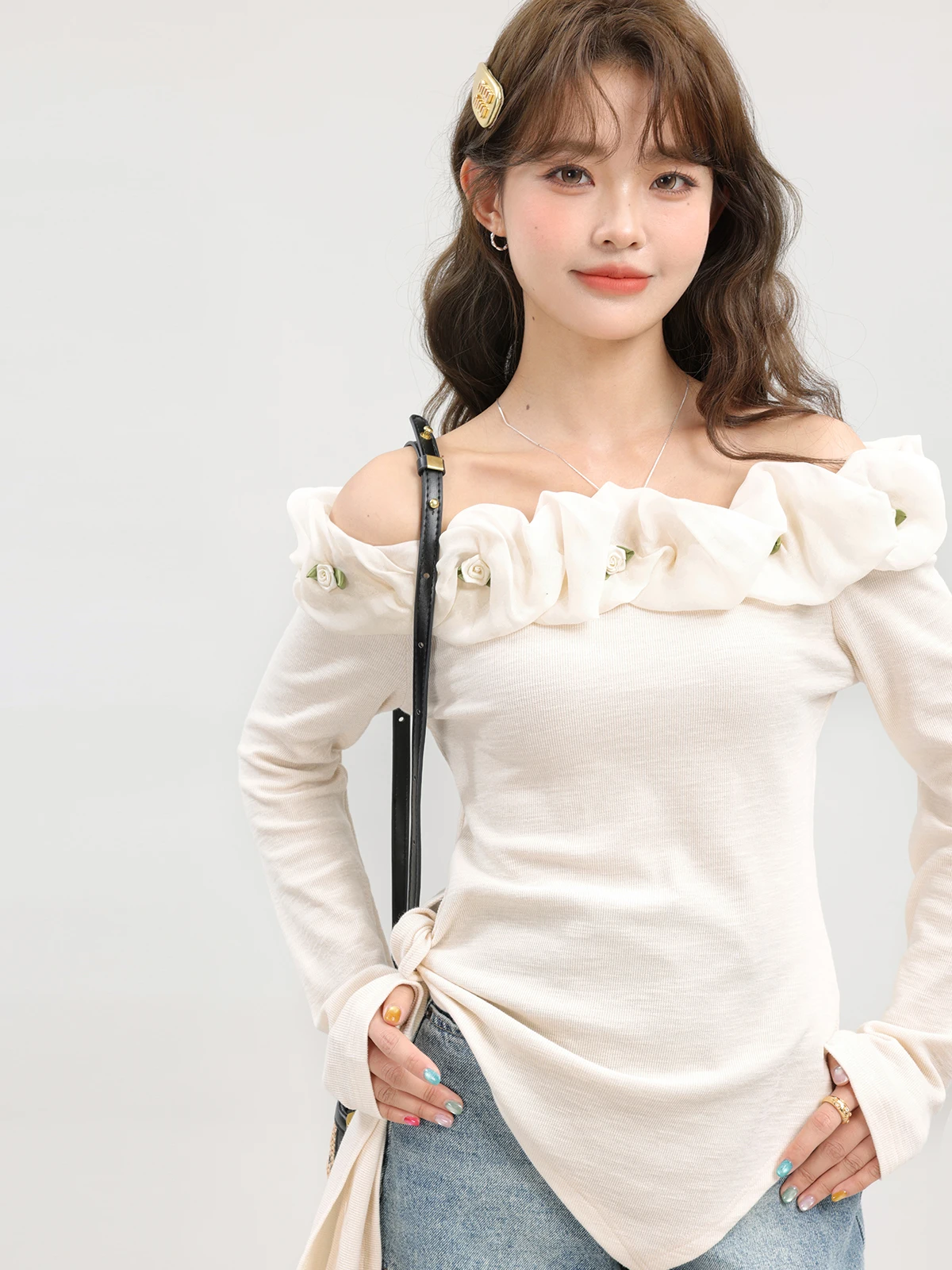 

Женская белая готическая футболка Harajuku с длинным рукавом, корейская винтажная футболка Y2k 2000-х годов, эстетичная модная футболка большого размера, осень 2023 г.